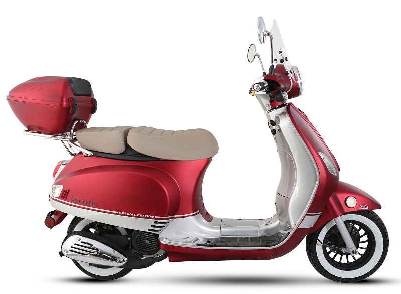 Avenza 150-SE Scooter