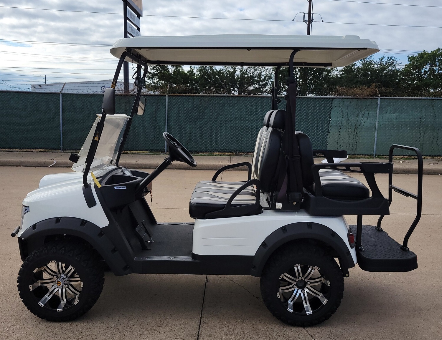 Massimo Electric Golf Cart GMF2X