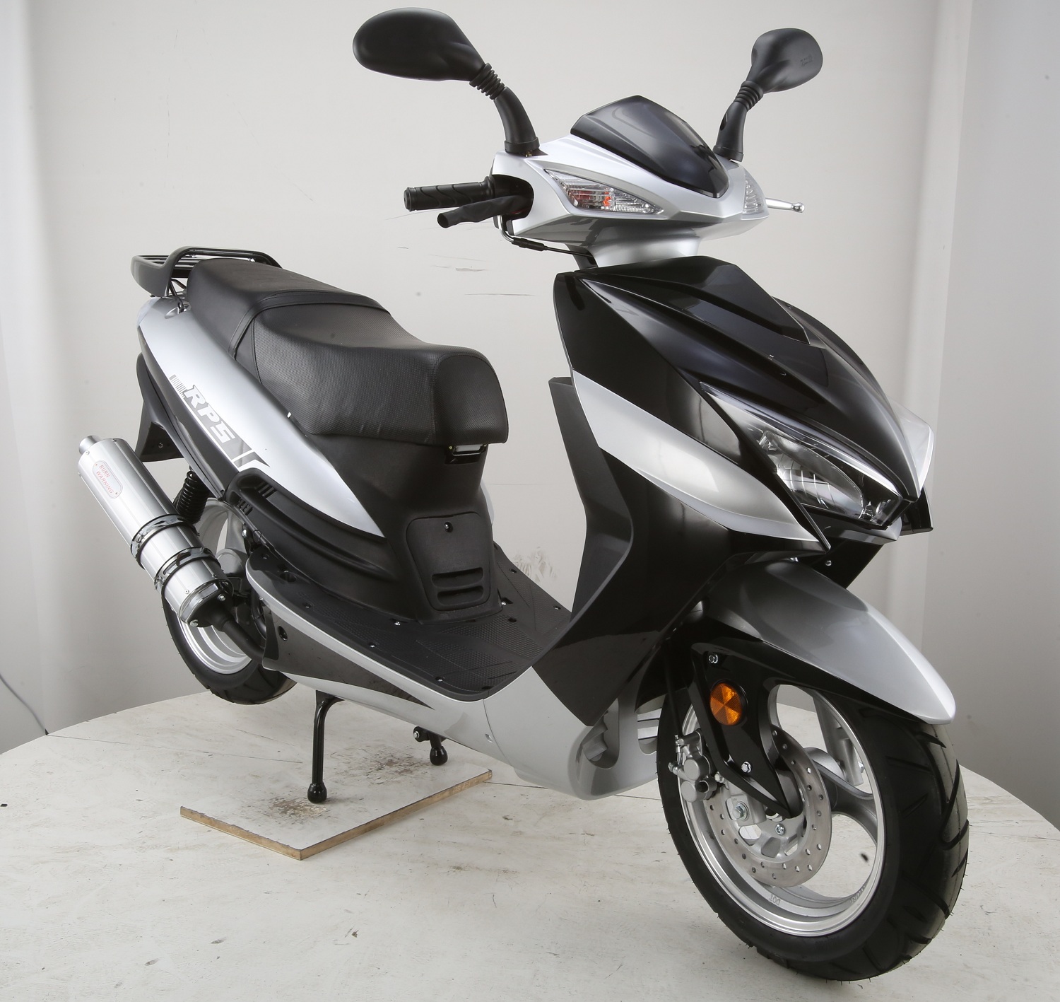 Jonway 150 Scooter