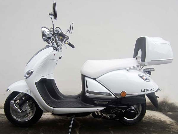 Roketa MC-16L 150cc Scooter