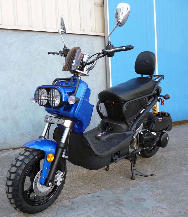 Roketa MC-22Y 150cc Scooter