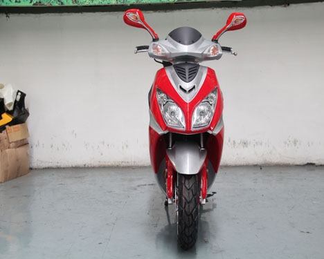 Roketa MC-75Y 150cc Scooter