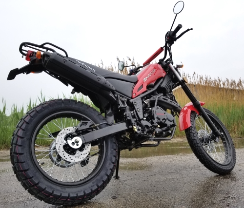 RPS MAGICIAN 250 DIRT BIKE