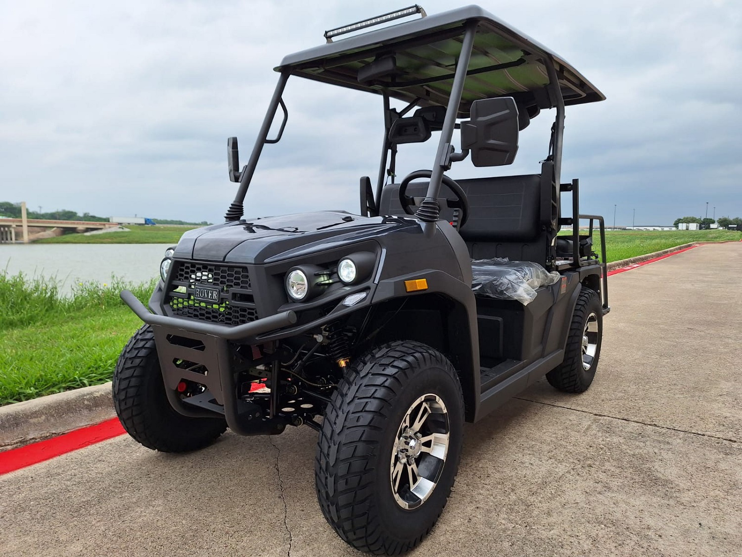 ROVER-ELECTRIC-GOLF-CART