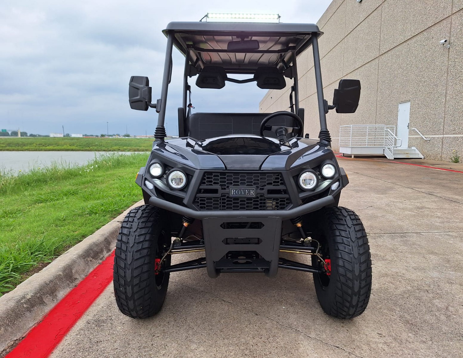 ROVER-ELECTRIC-GOLF-CART