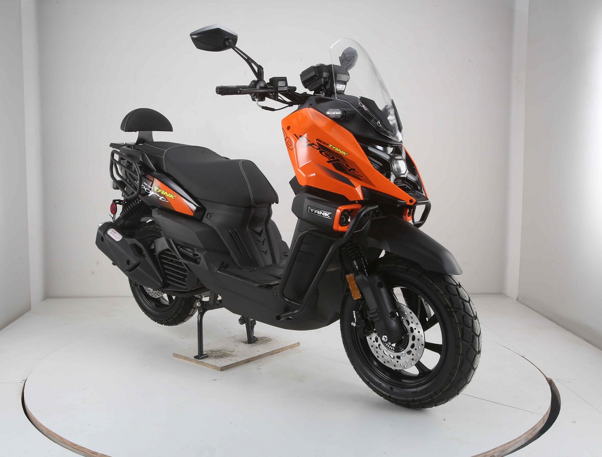 Vitacci Tank Sport 200 EFI Scooter