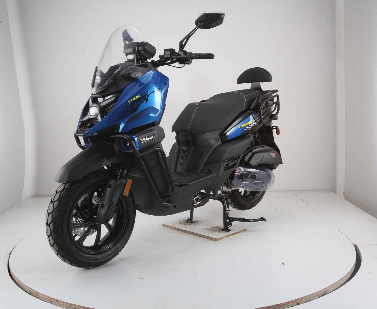 Vitacci Tank Sport 200 EFI Scooter