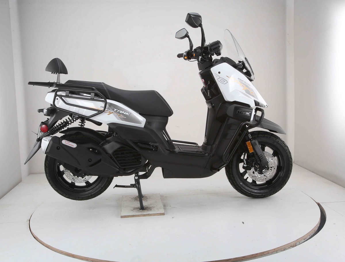 Vitacci Tank Sport 200 EFI Scooter