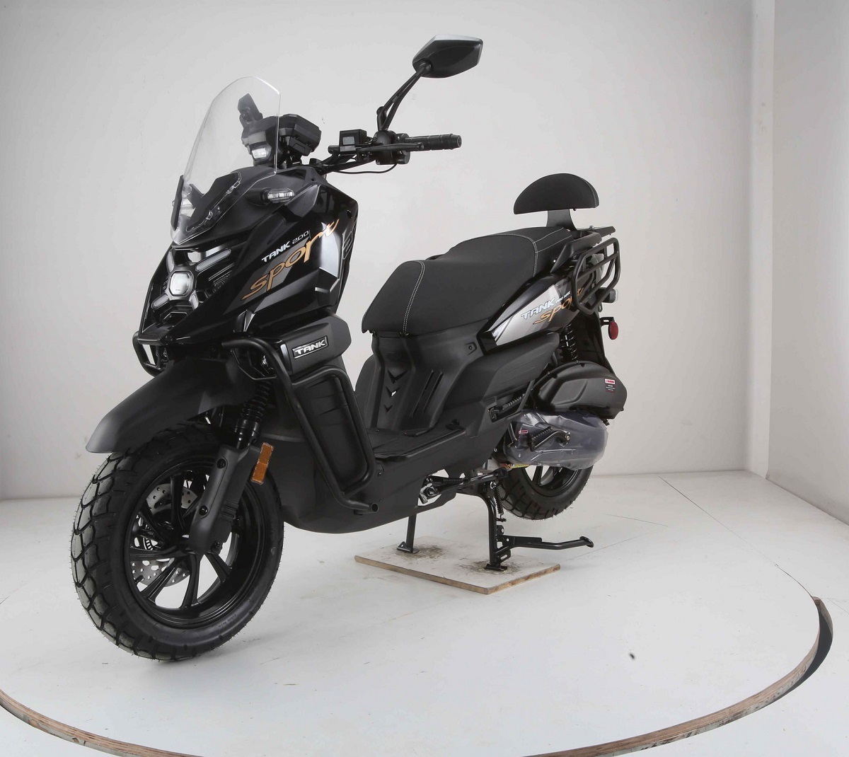 Vitacci Tank Sport 200 EFI Scooter