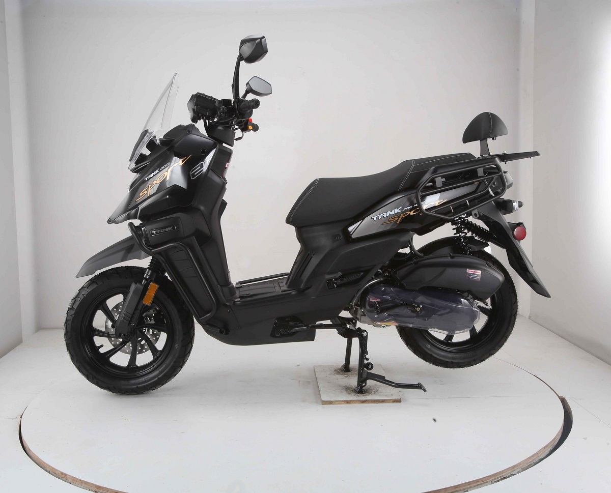 Vitacci Tank Sport 200 EFI Scooter