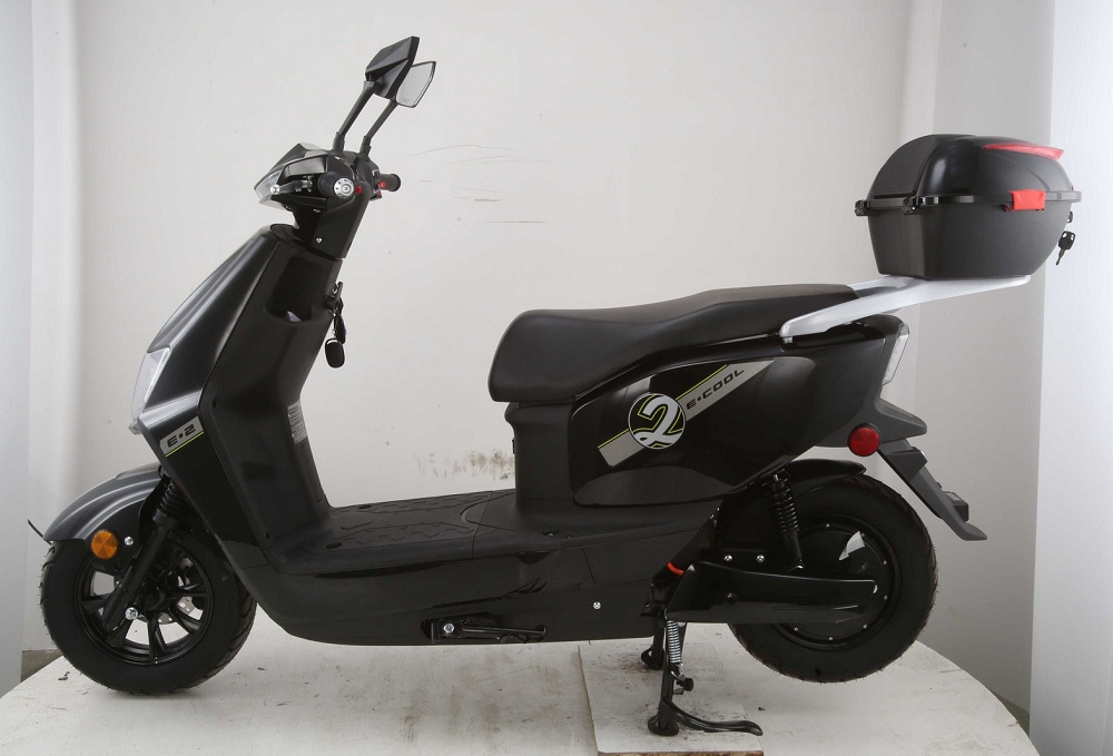 Vitacci E-COOL Electric Scooter