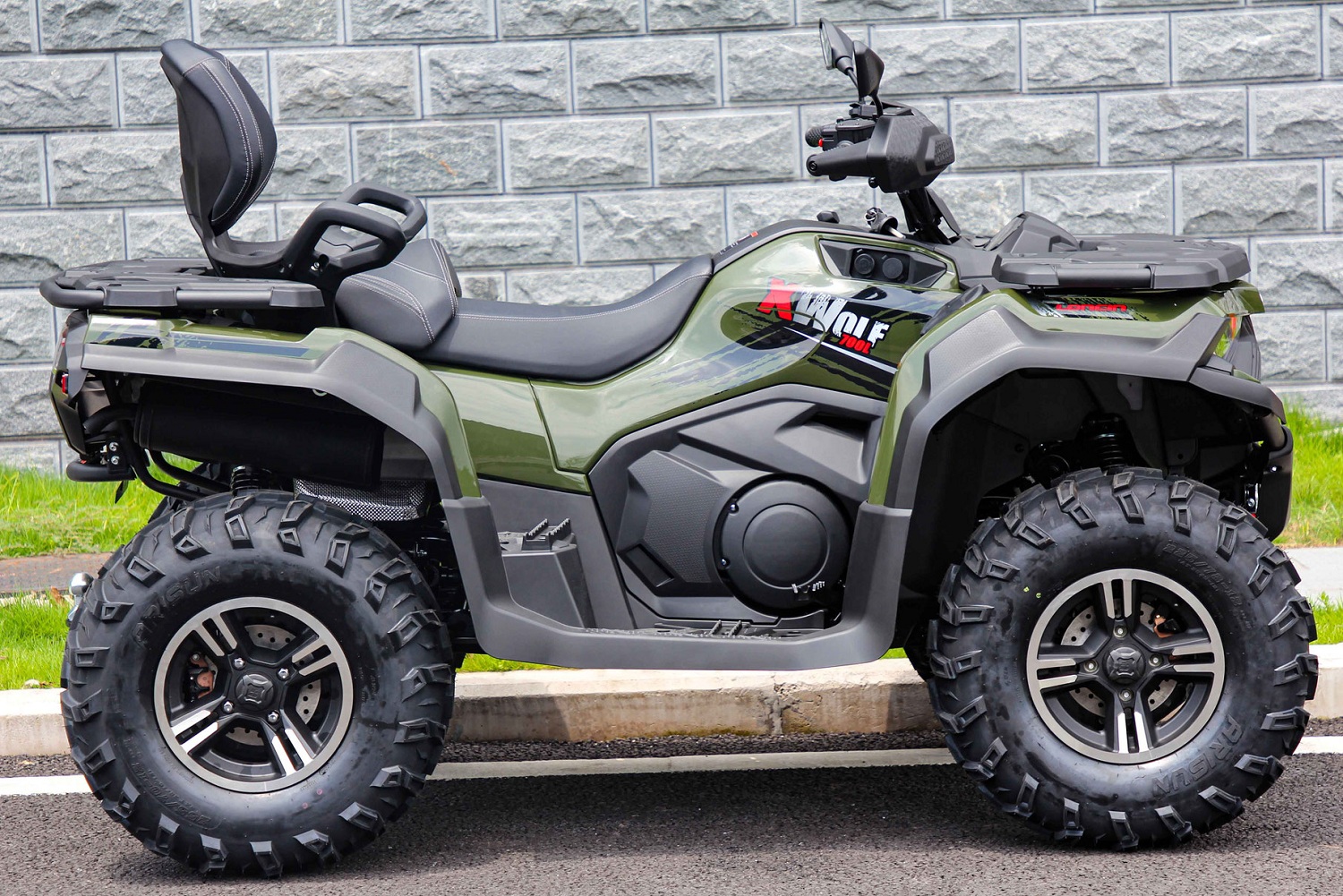 Vitacci Loncin Xwolf 700 EFI Atv