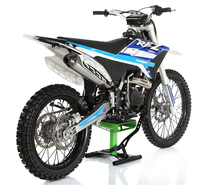 Apollo Thunder 250cc Dirt Bike
