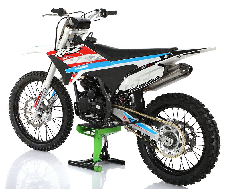 Apollo Thunder 250cc Dirt Bike