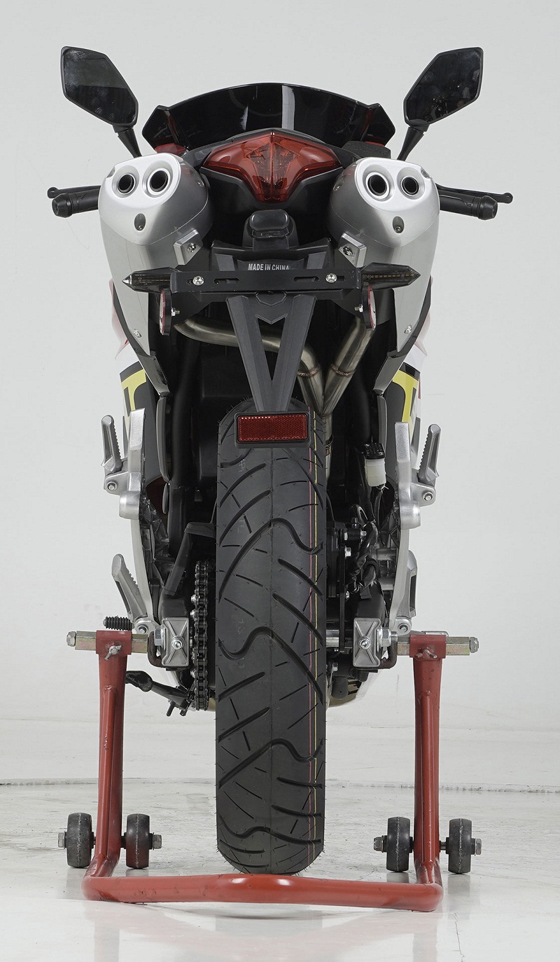 Vitacci Titan 250 EFI Motorcycle